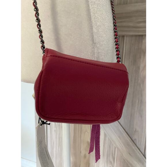 NWT Aimee Kestenberg Down under mini Crossbody wine - Picture 6 of 6